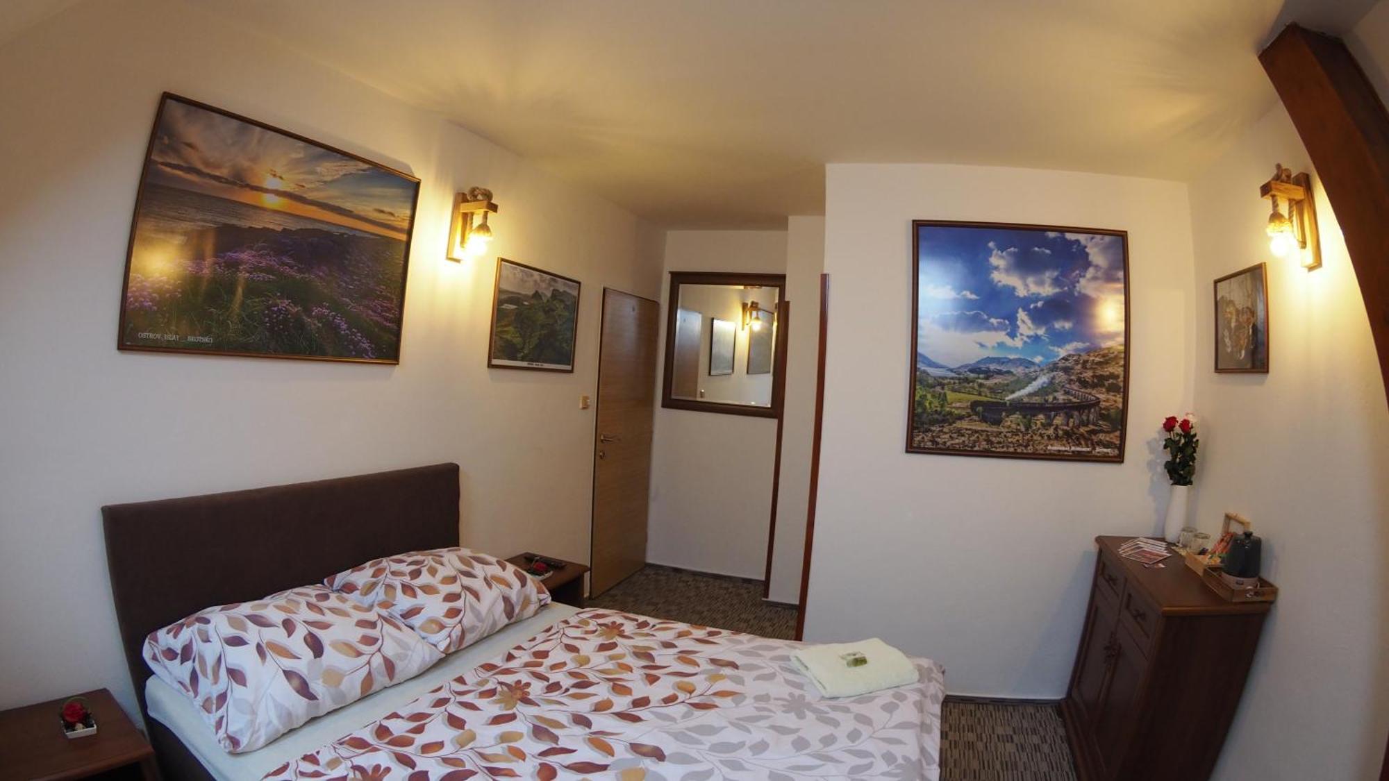 Hotel Britannia Vsetin Exterior photo